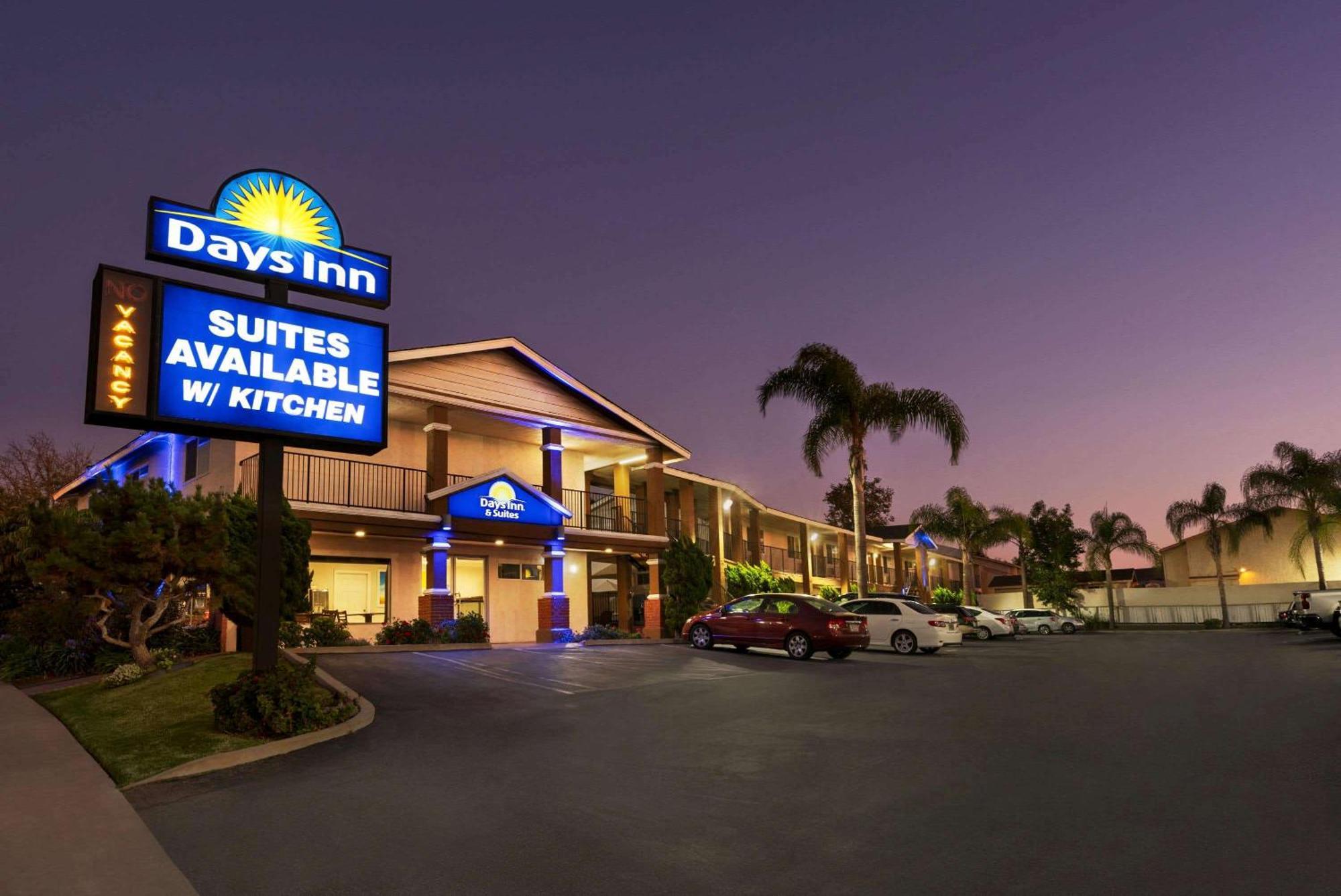 Days Inn & Suites Sdsu - La Mesa - San Diego Экстерьер фото